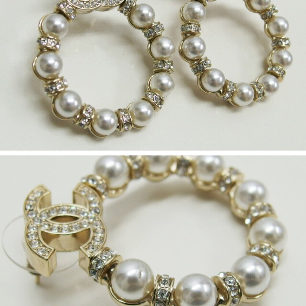 CHANEL Authentic White Pearl Logo Earrings - Picture 6 of 11